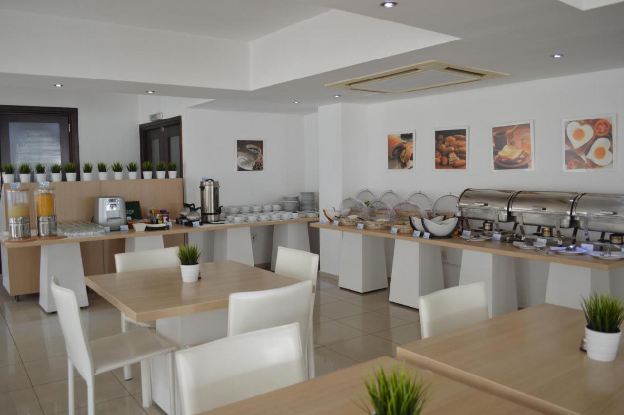 Les Palmiers Petrou Apartments Larnaca Luaran gambar